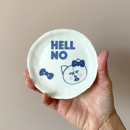 HELL NO KITTY Motif Dish 03